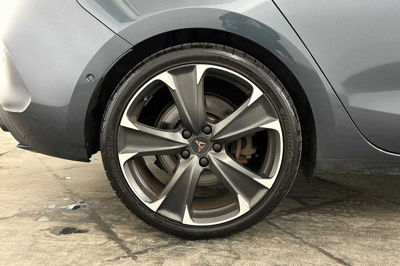 CUPRA Leon