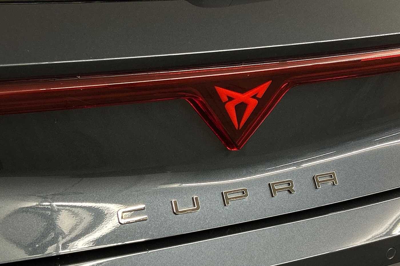 CUPRA Leon